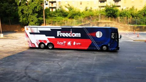 Washington Freedom traveling in style
