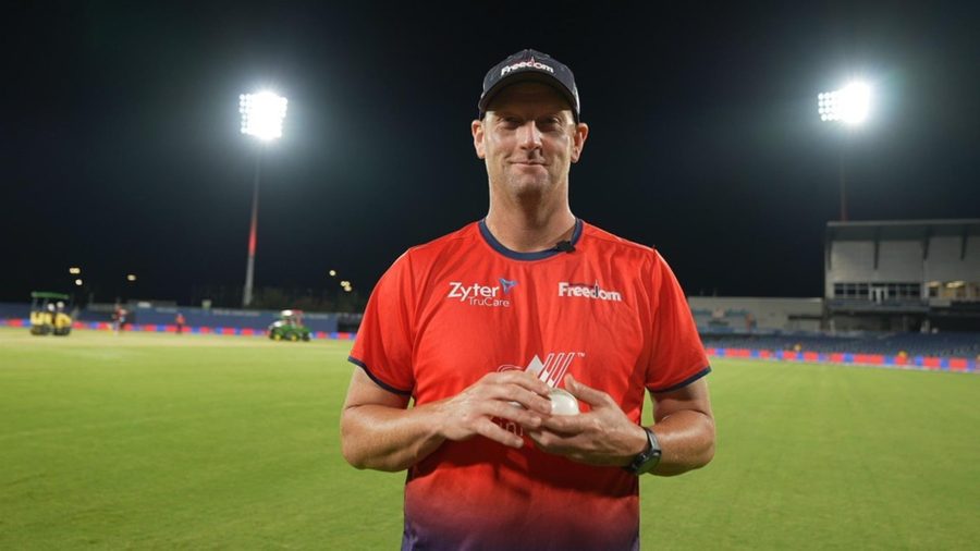 Wanindu steps down as Sri Lanka T20I captain